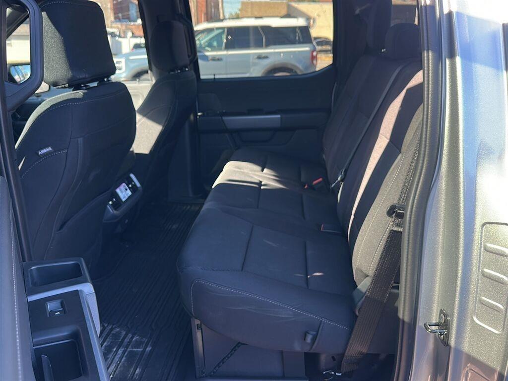 Ford F-150 XLT SuperCrew 4WD 2026