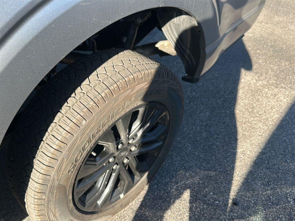Ford F-150 XLT SuperCrew 4WD 2026