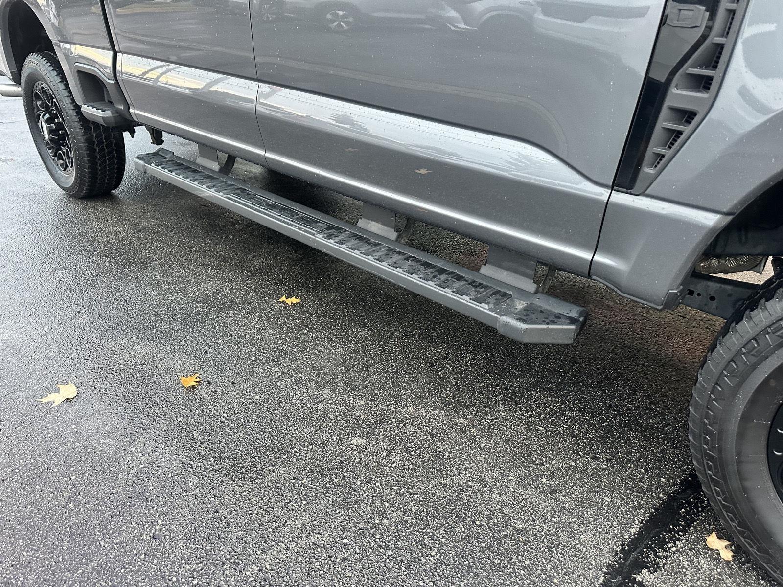 Ford F-350 SD XLT Crew Cab Long Bed 4WD 2026