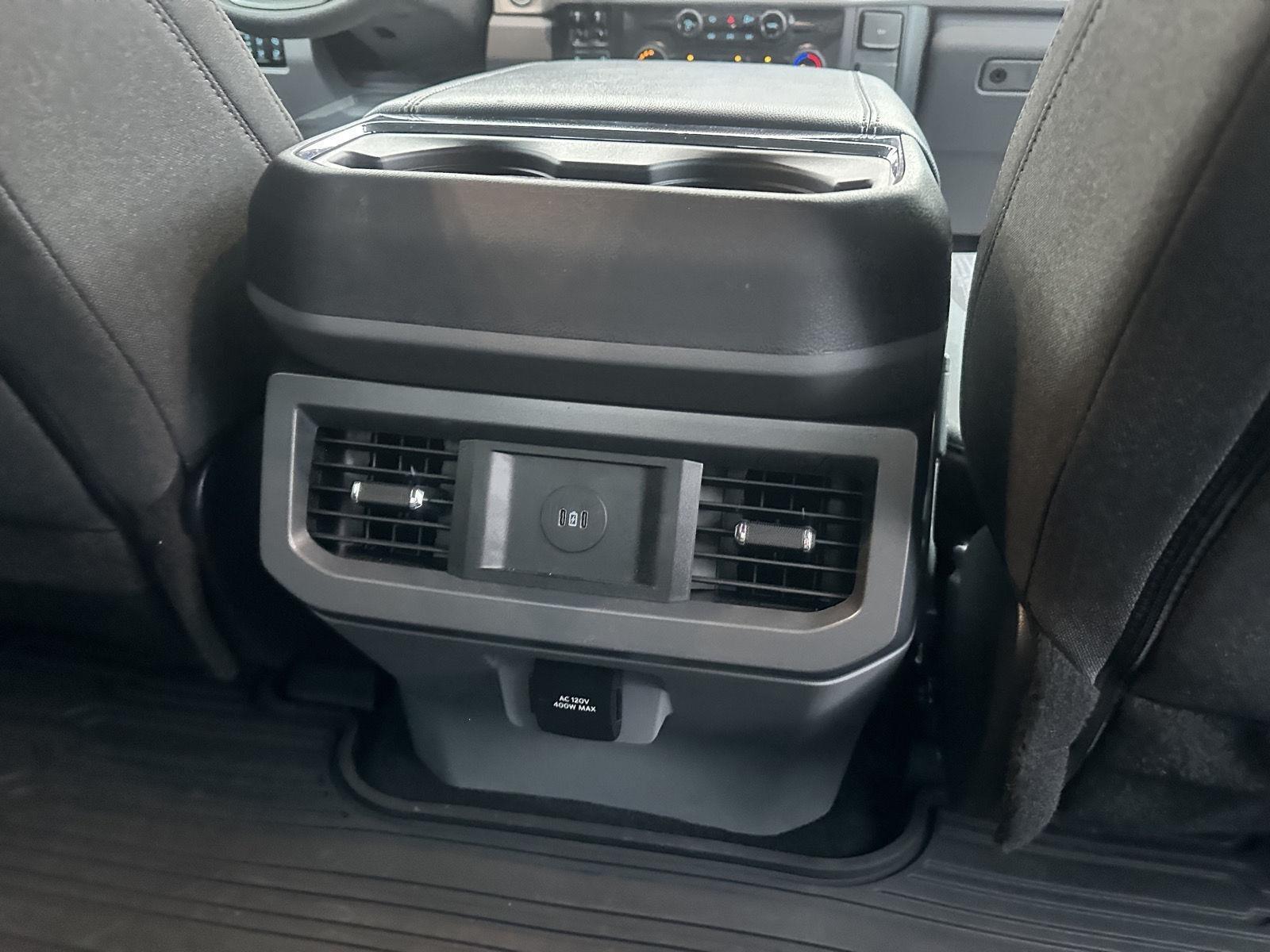 Ford F-350 SD XLT Crew Cab Long Bed 4WD 2026