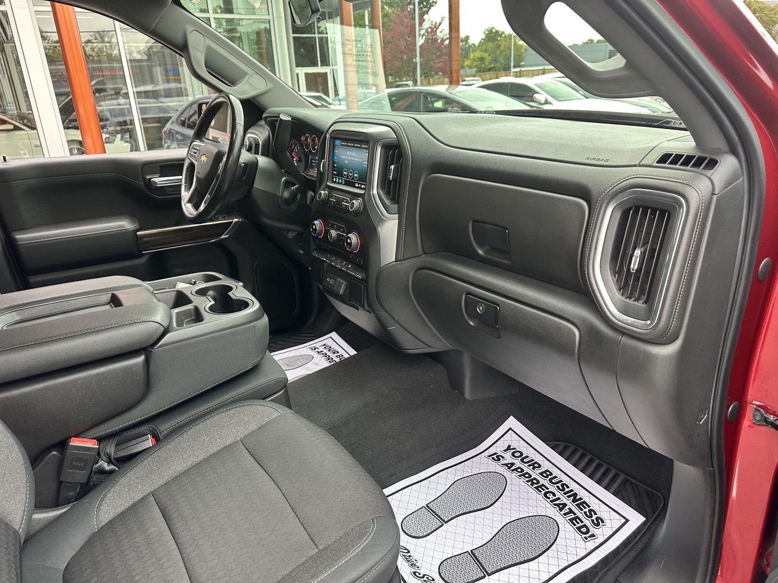 Chevrolet Silverado 1500 LT Crew Cab 4WD 2019