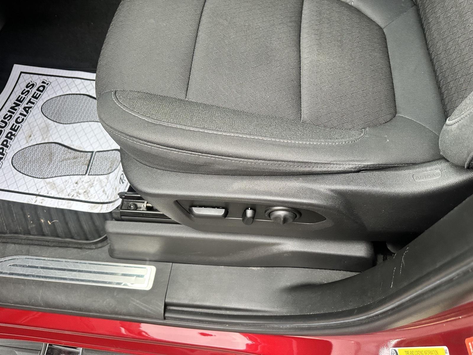 Chevrolet Silverado 1500 LT Crew Cab 4WD 2019
