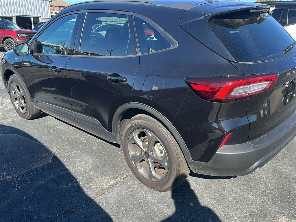Ford Escape ST-Line Select  Hybrid AWD 2025