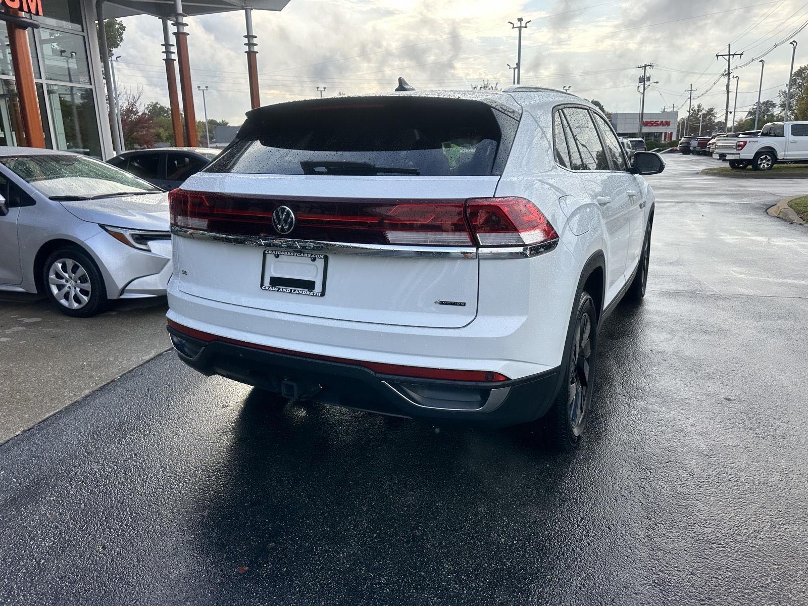 Volkswagen Atlas Cross Sport SE w/Technology AWD 2024
