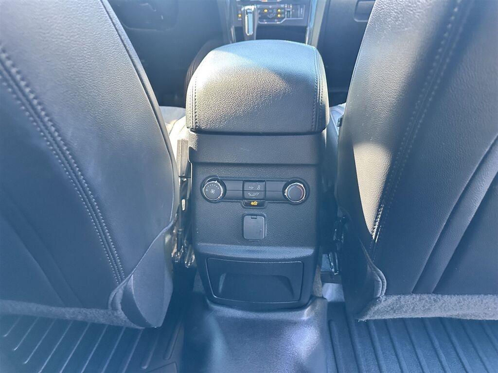 Ford Explorer XLT 4WD 2017