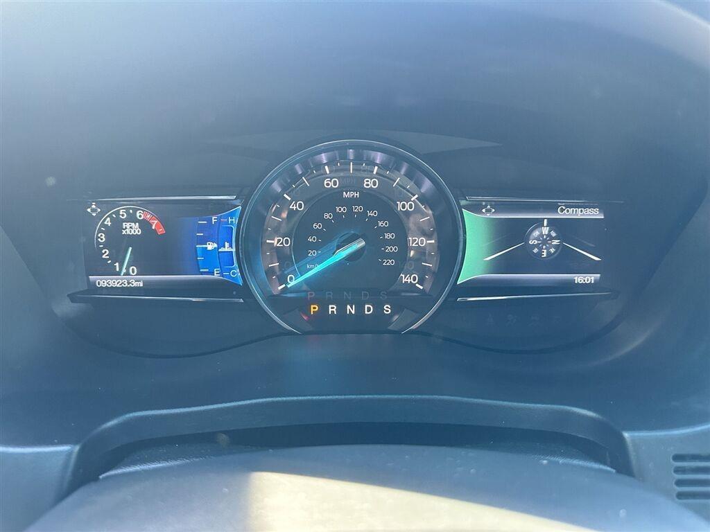 Ford Explorer XLT 4WD 2017