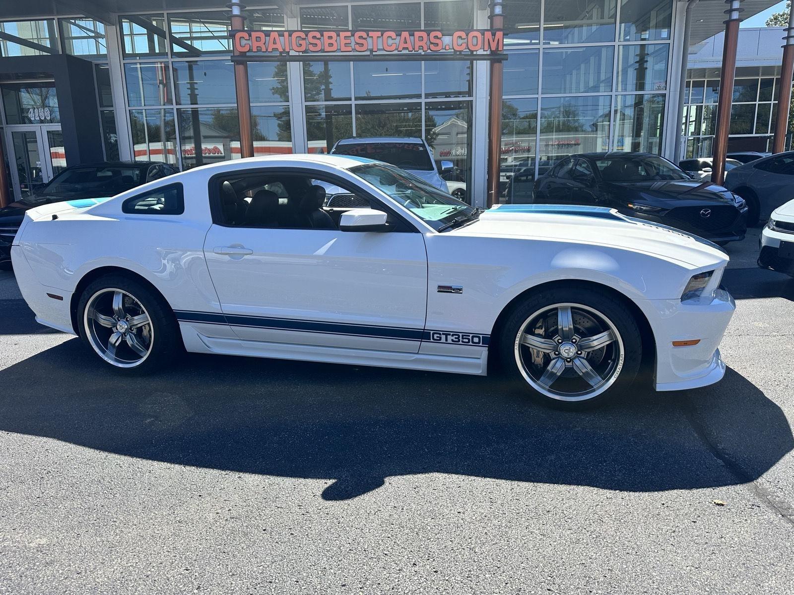 Ford Mustang GT Coupe 2011