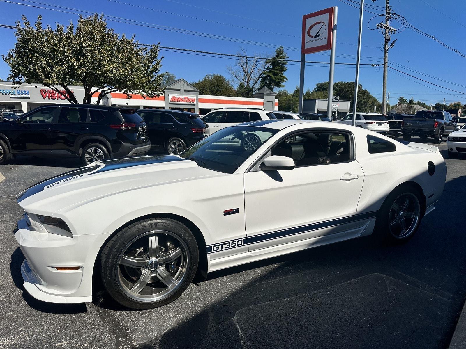Ford Mustang GT Coupe 2011