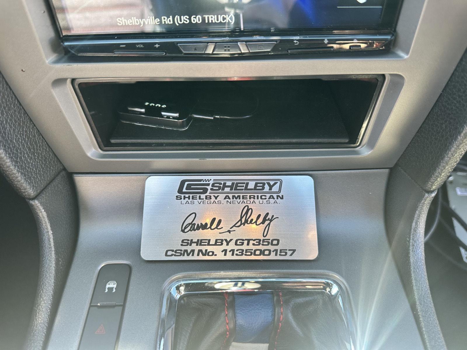 Ford Shelby GT350 Base 2011