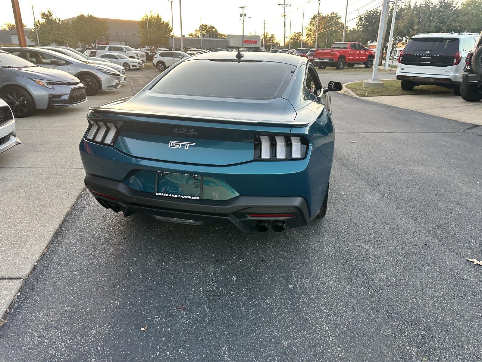 Ford Mustang GT Premium Coupe 2026