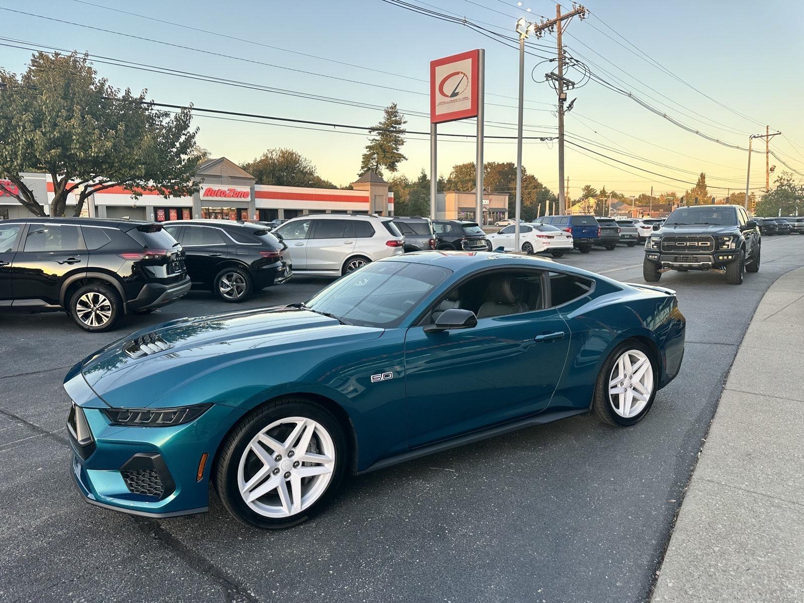 Ford Mustang GT Premium Coupe 2026