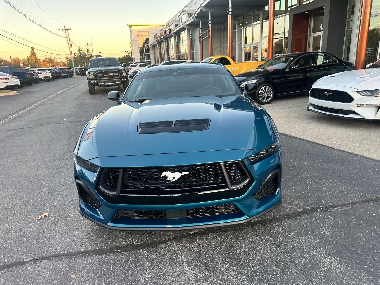 Ford Mustang GT Premium Coupe 2026
