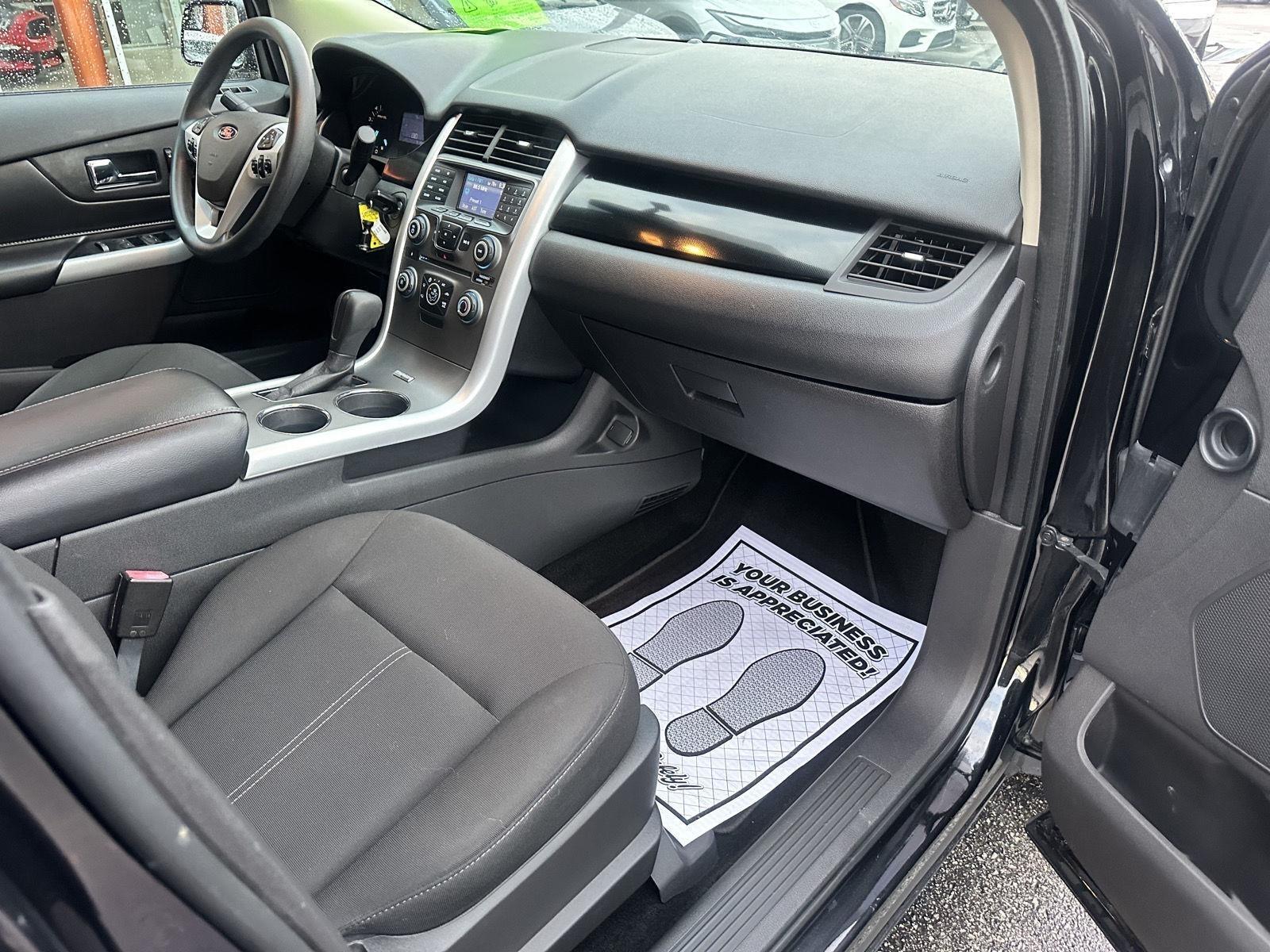 Ford Edge SE FWD 2013