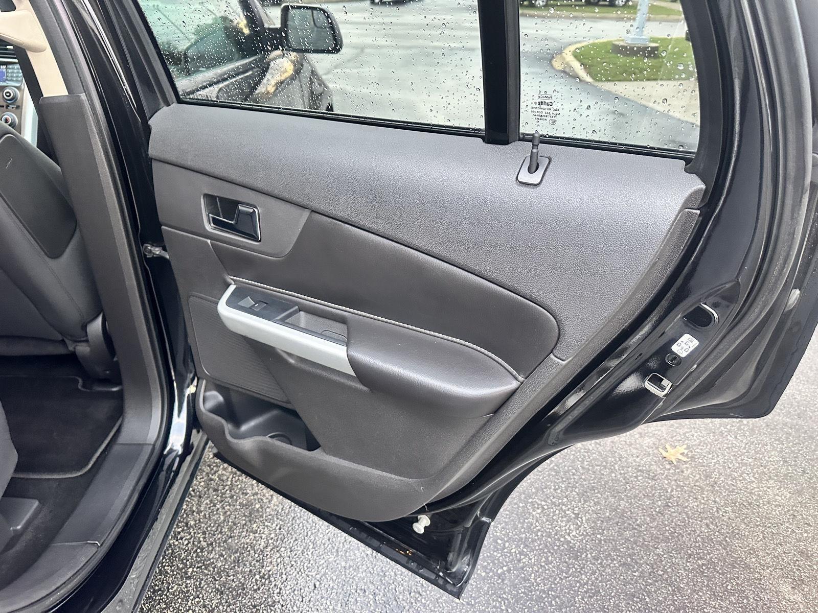 Ford Edge SE FWD 2013