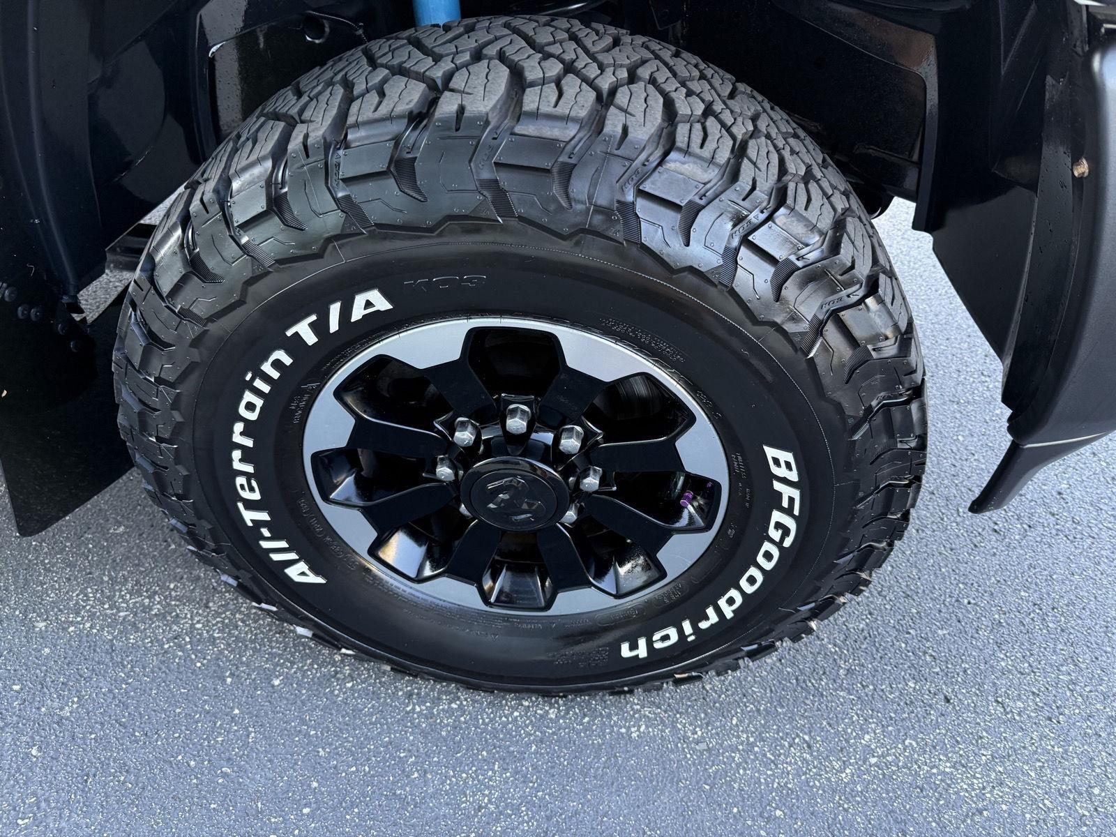 RAM 2500 Power Wagon Crew Cab SWB 4WD 2020
