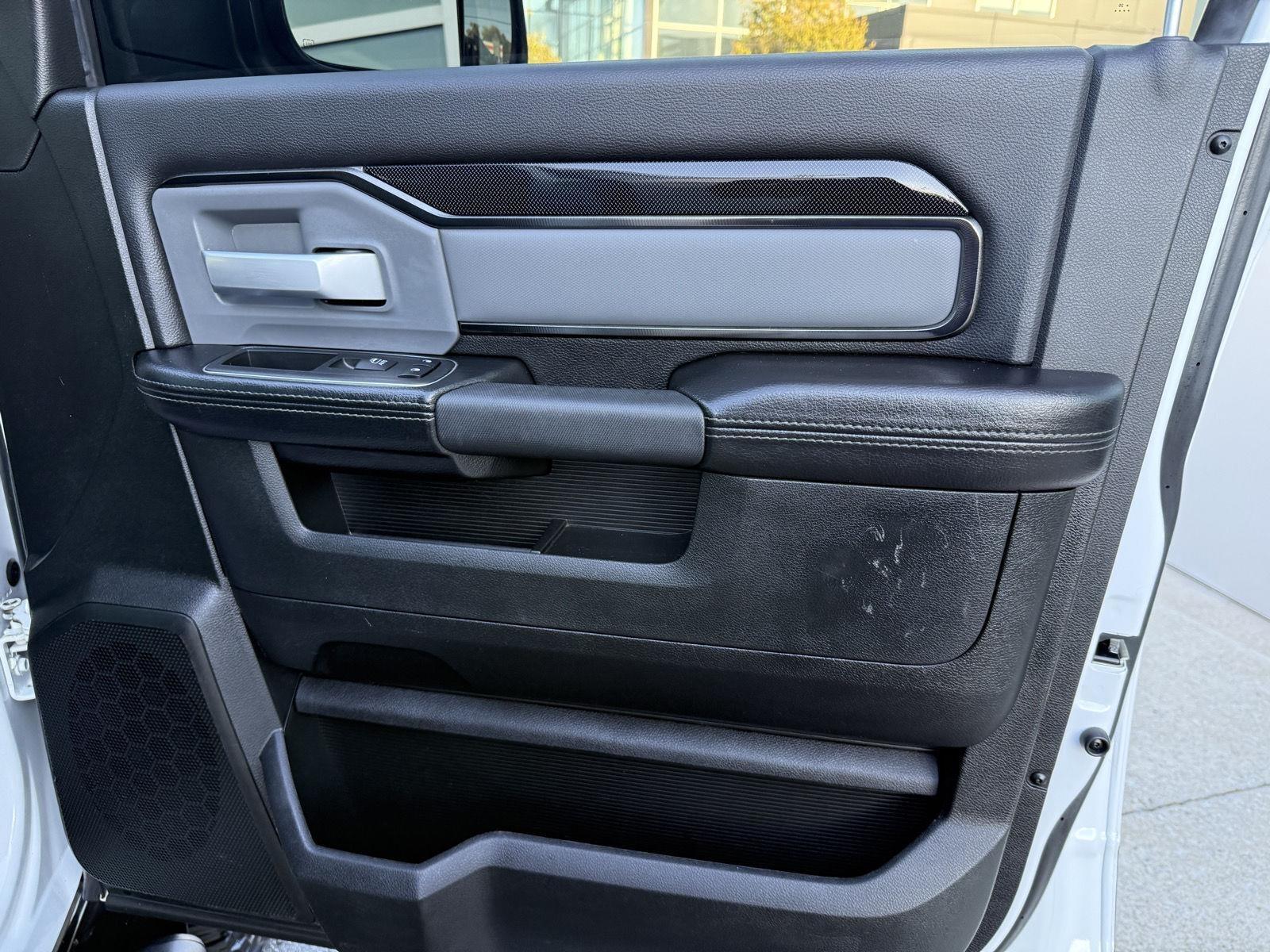 RAM 2500 Power Wagon Crew Cab SWB 4WD 2020