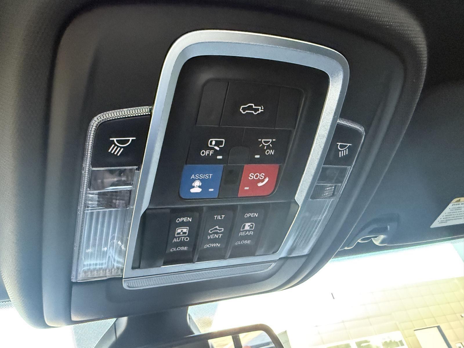 RAM 2500 Power Wagon Crew Cab SWB 4WD 2020