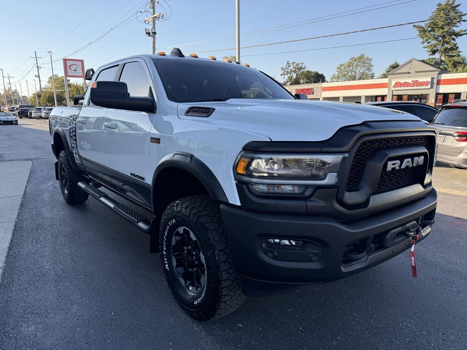 RAM 2500 Power Wagon Crew Cab SWB 4WD 2020