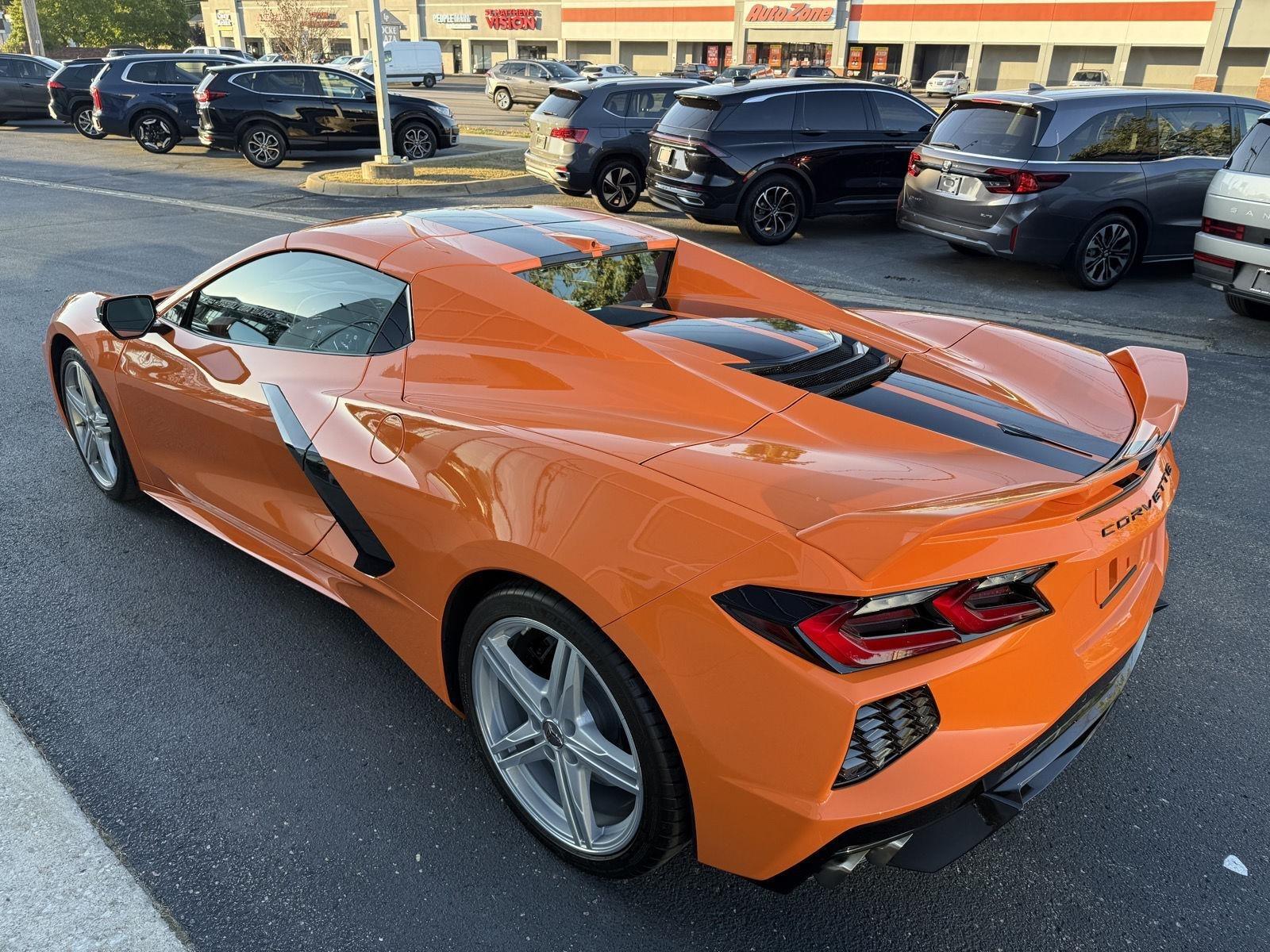 Chevrolet Corvette 2LT Convertible 2024