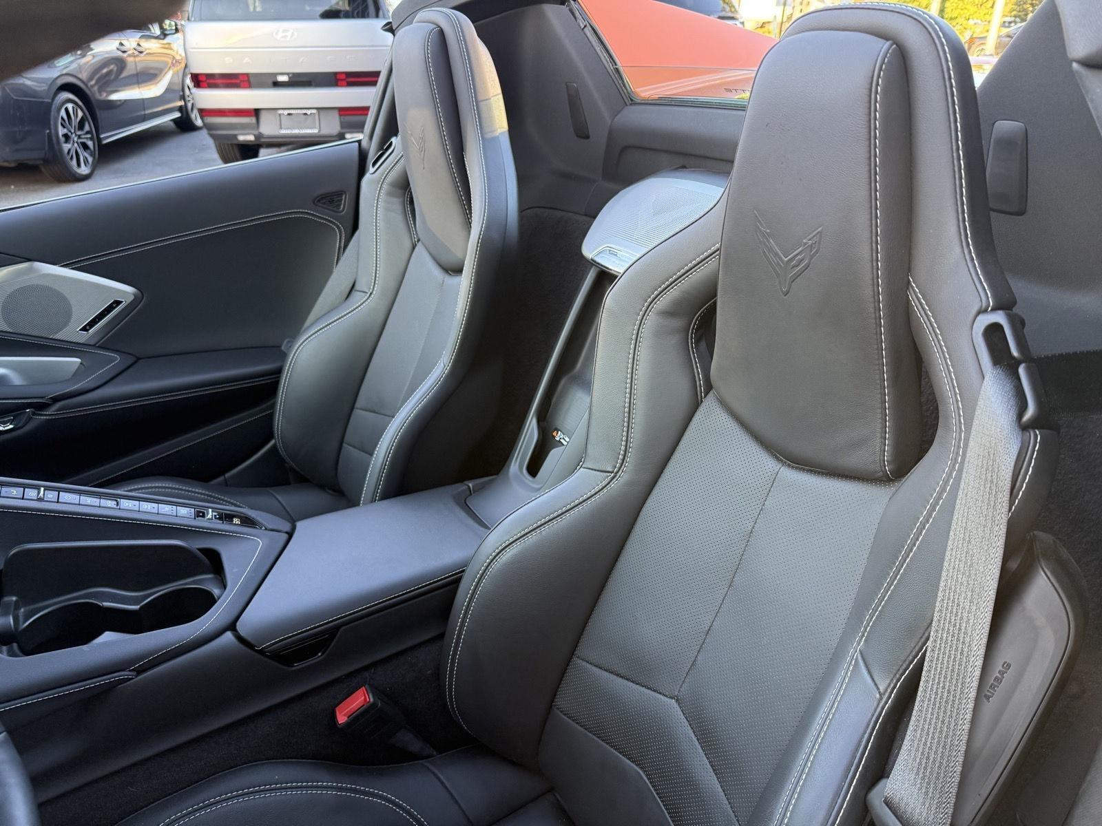 Chevrolet Corvette 2LT Convertible 2024