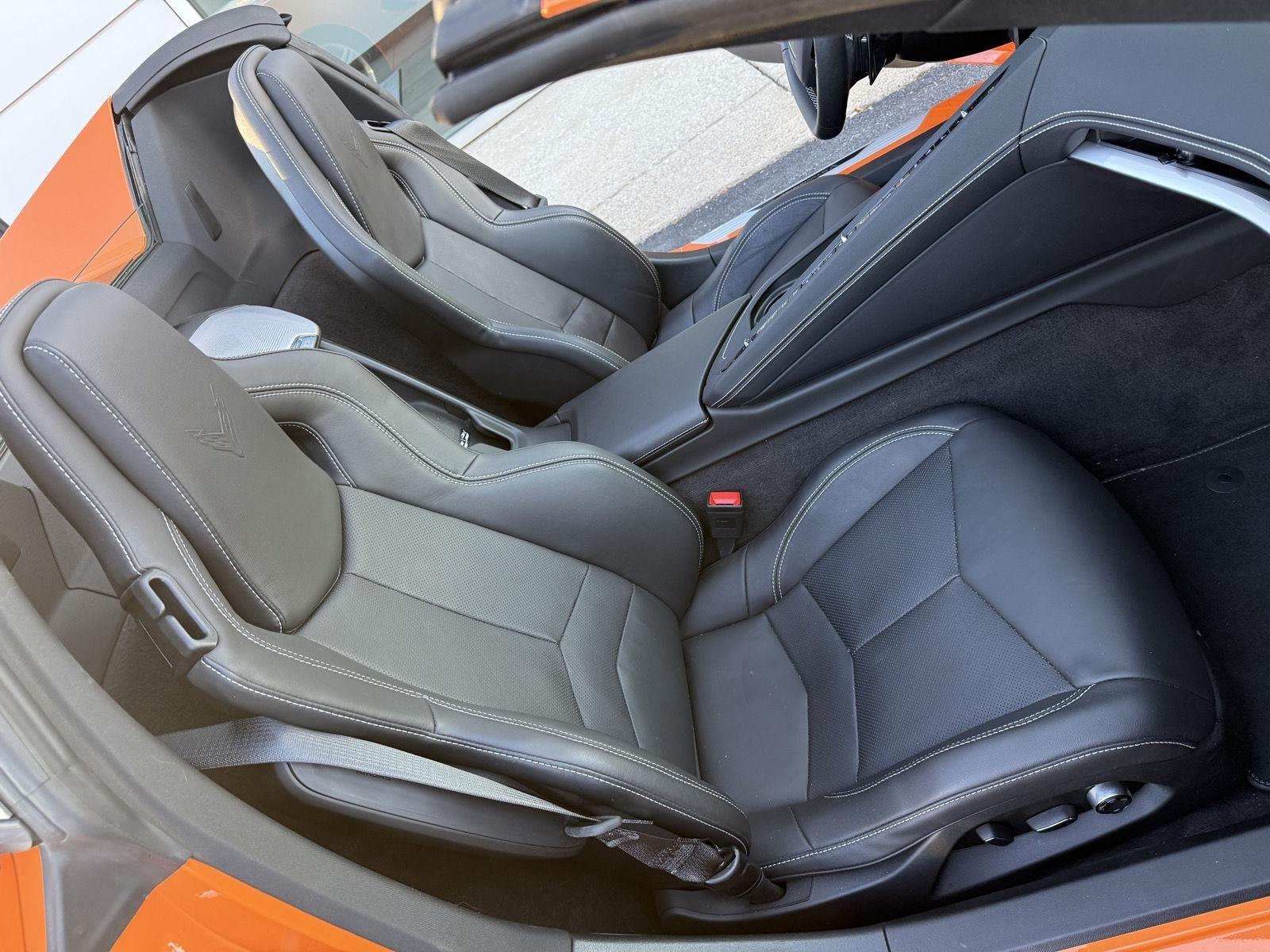 Chevrolet Corvette 2LT Convertible 2024