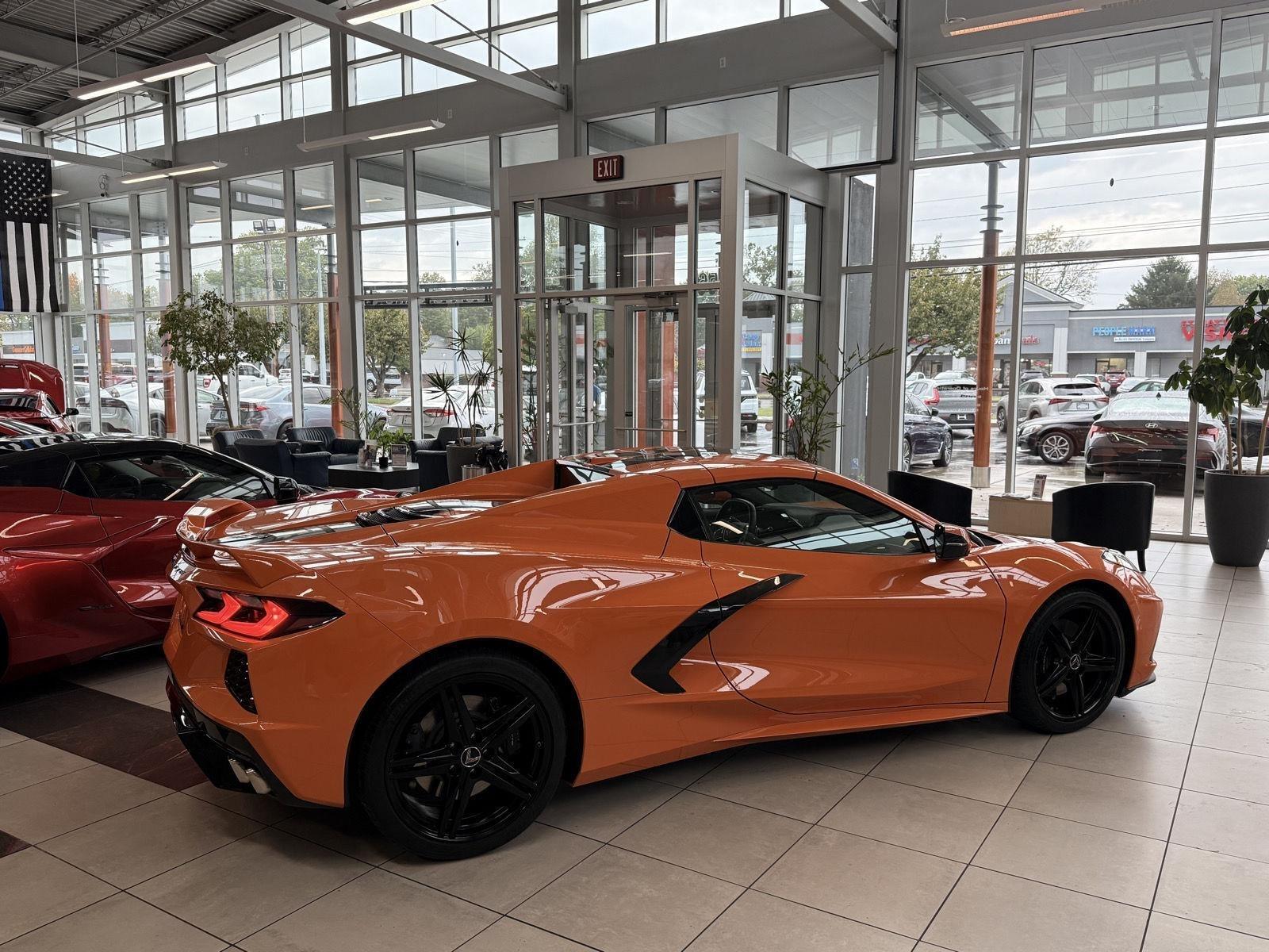 Chevrolet Corvette 2LT Convertible 2024