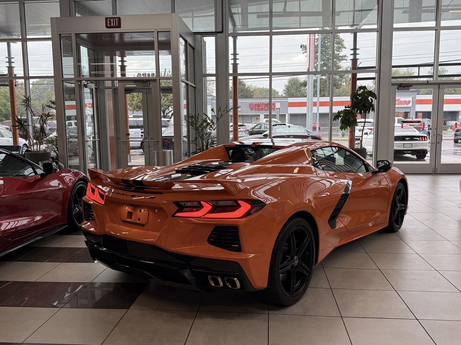 Chevrolet Corvette 2LT Convertible 2024