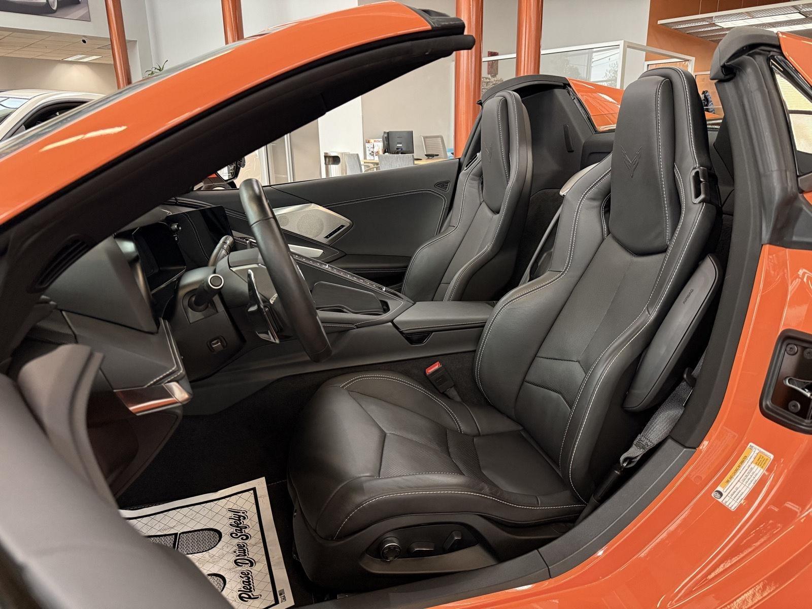 Chevrolet Corvette 2LT Convertible 2024