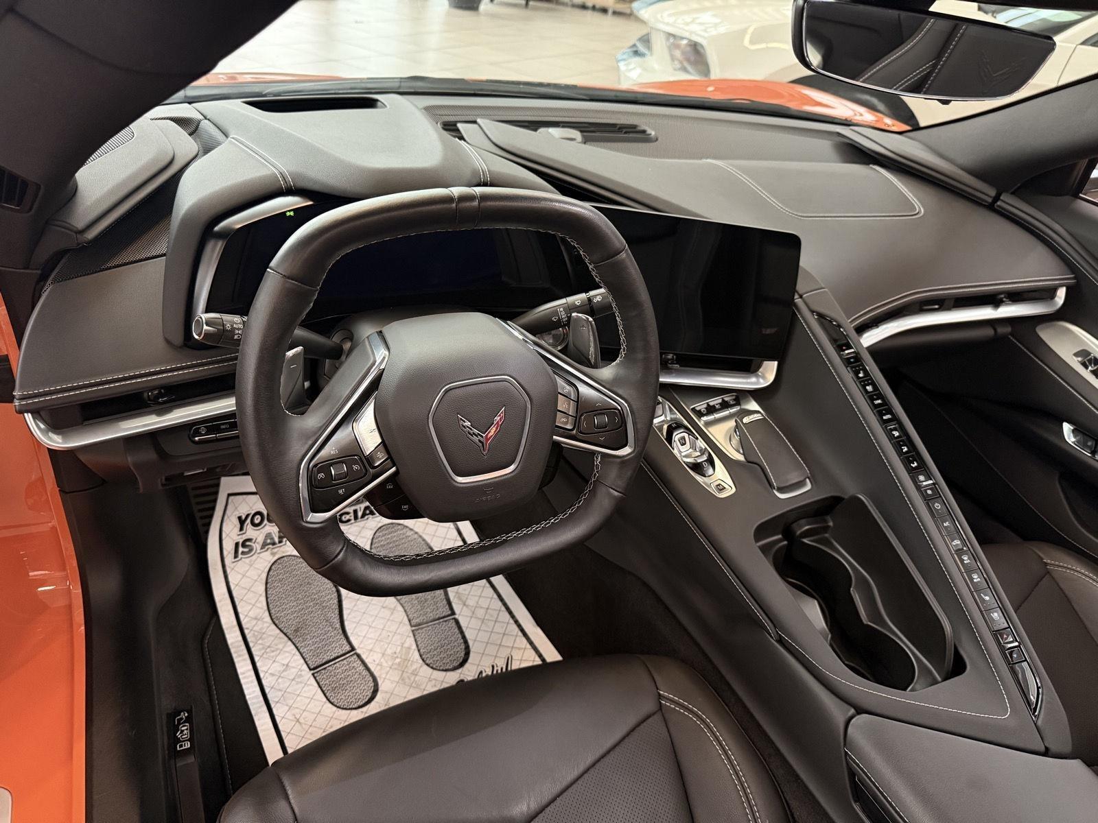 Chevrolet Corvette 2LT Convertible 2024