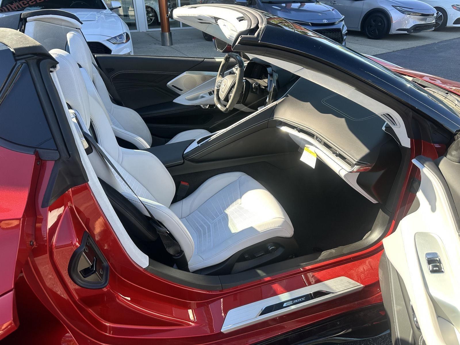 Chevrolet Corvette E-Ray Convertible AWD w/3LZ 2024