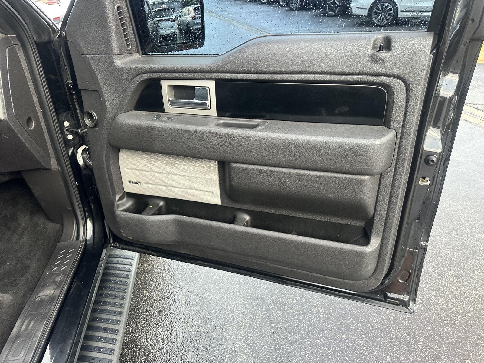 Ford F-150 FX4 SuperCrew 5.5-ft. Bed 4WD 2012