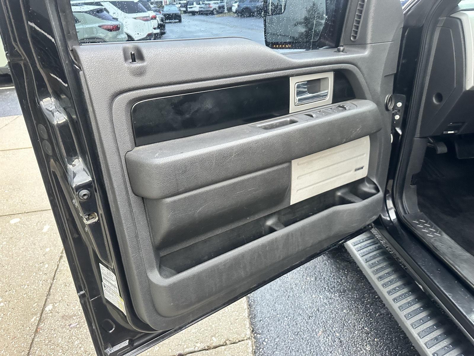 Ford F-150 FX4 SuperCrew 5.5-ft. Bed 4WD 2012