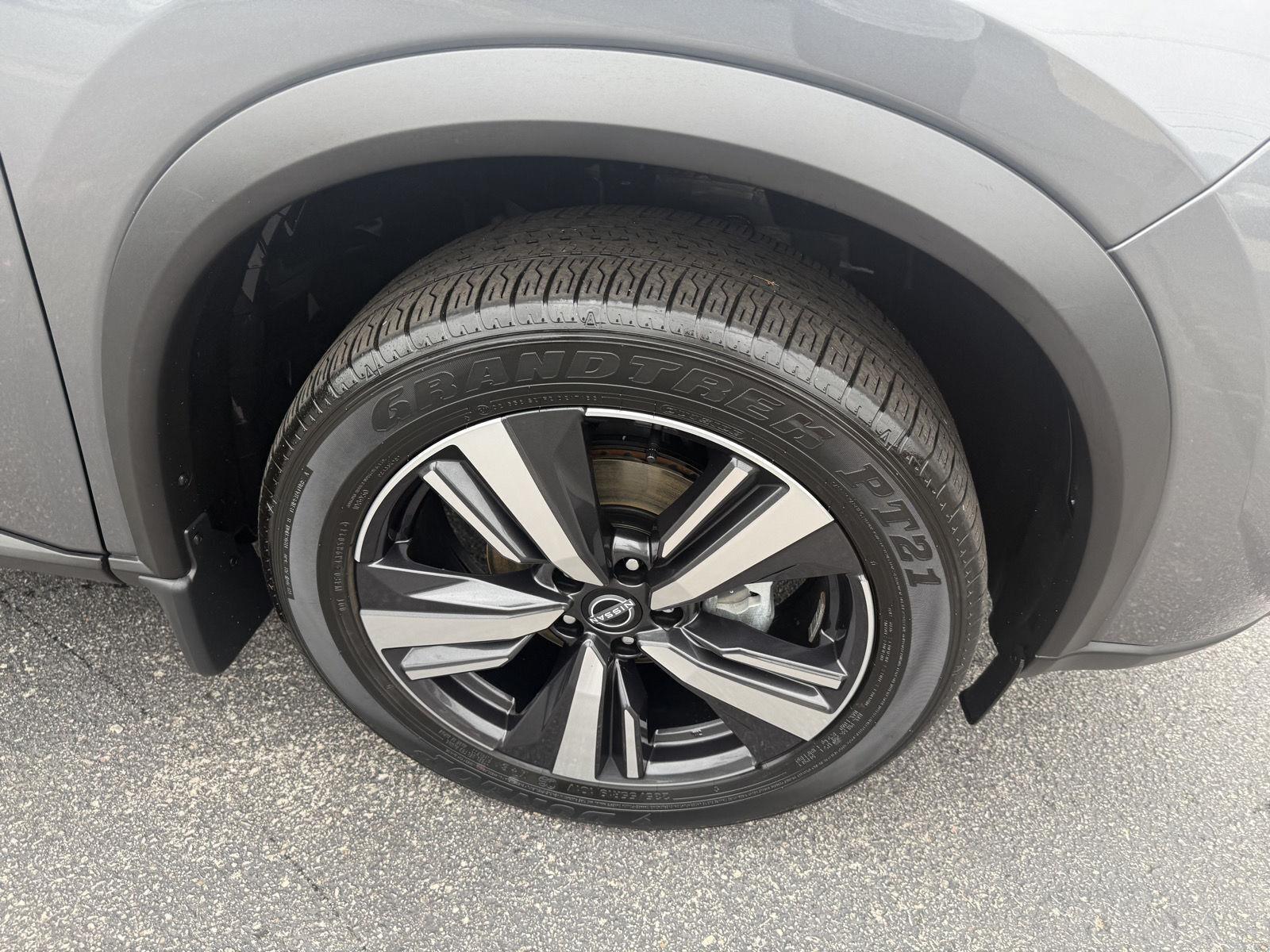 Nissan Rogue SL 2025
