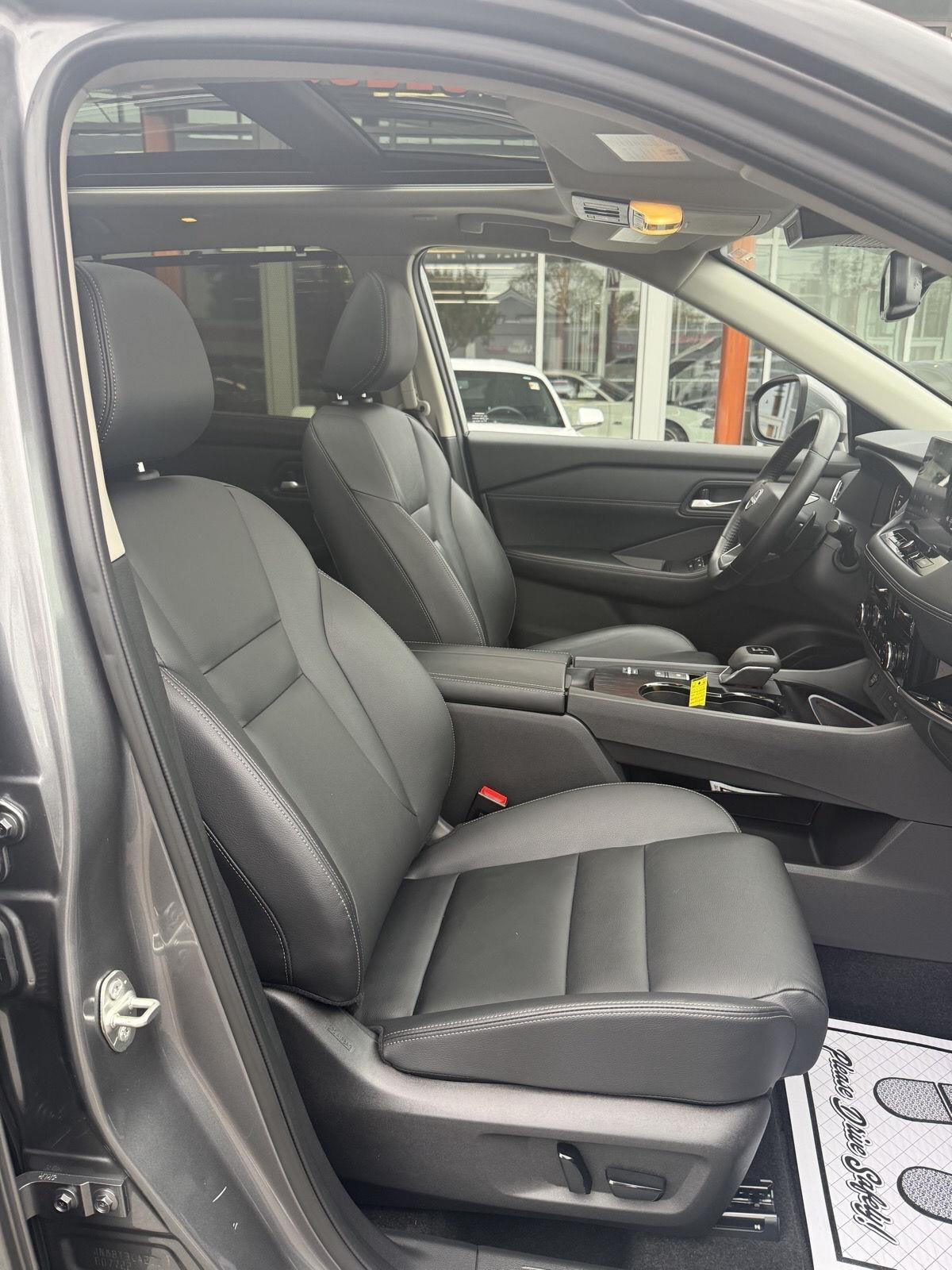 Nissan Rogue SL 2025
