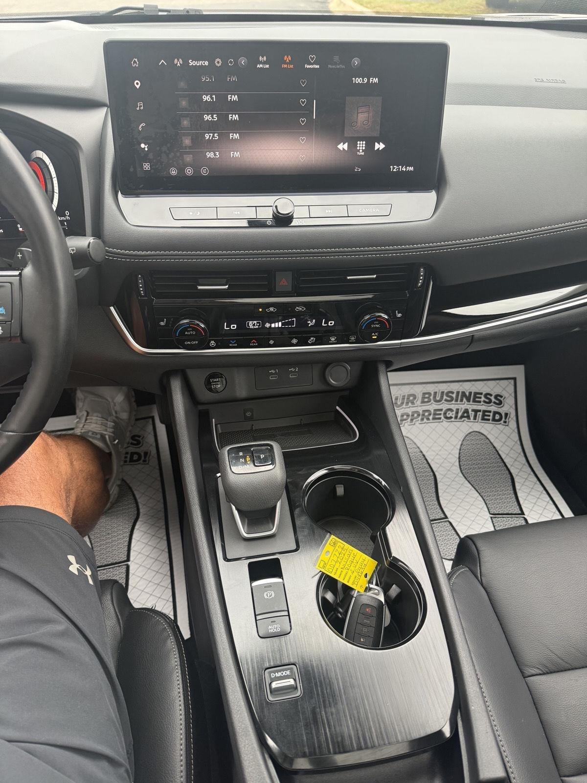 Nissan Rogue SL 2025