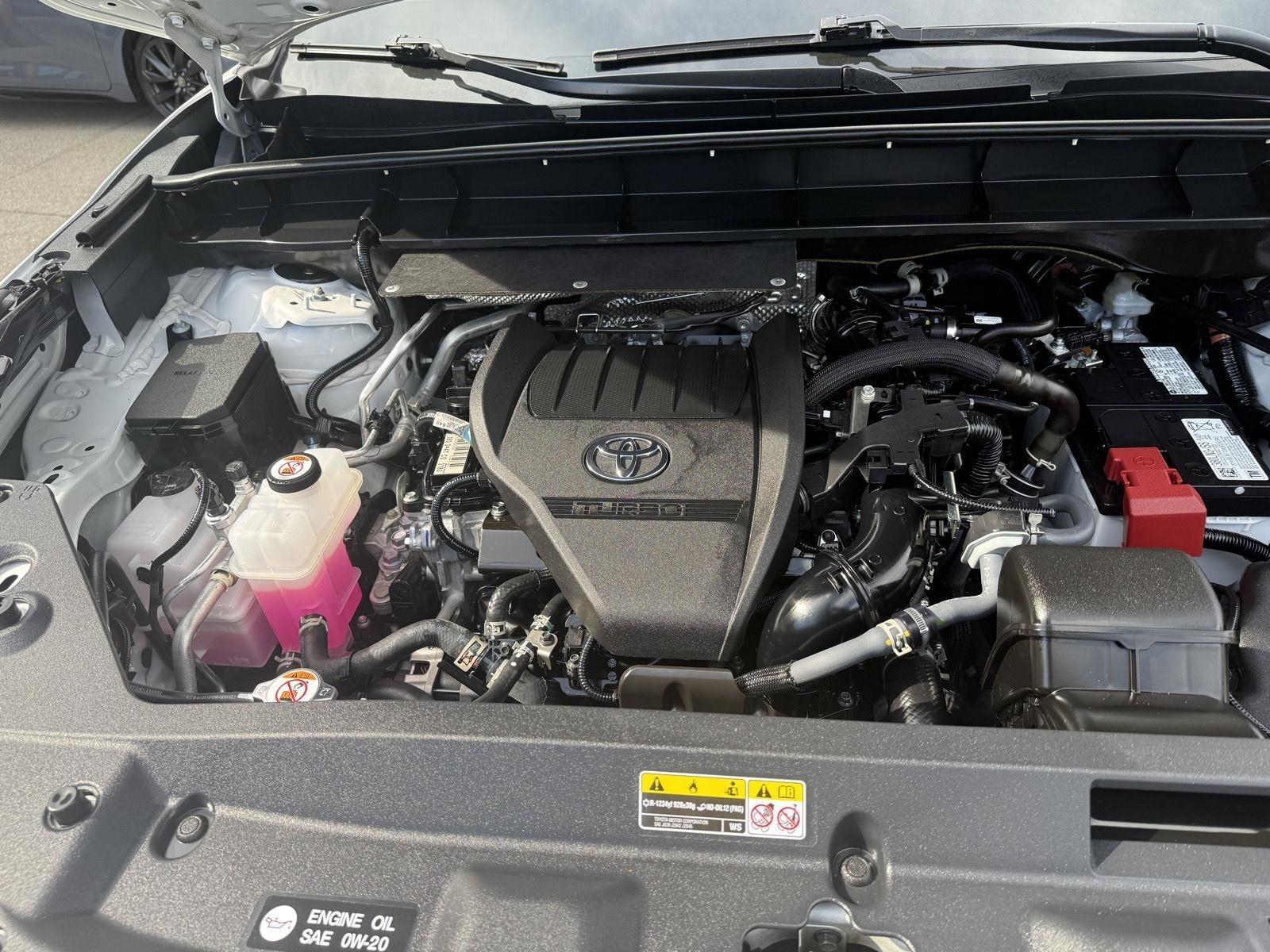 Toyota Highlander Limited AWD 2026
