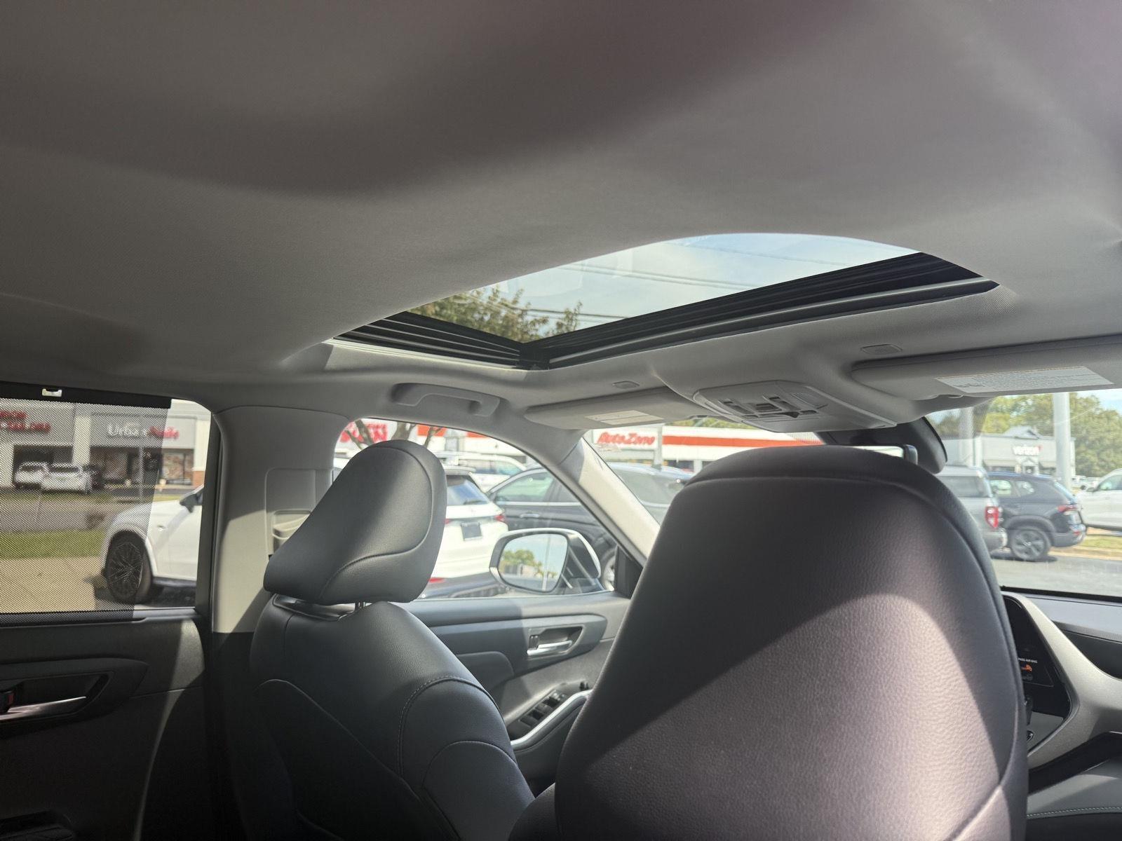 Toyota Highlander Limited AWD 2026