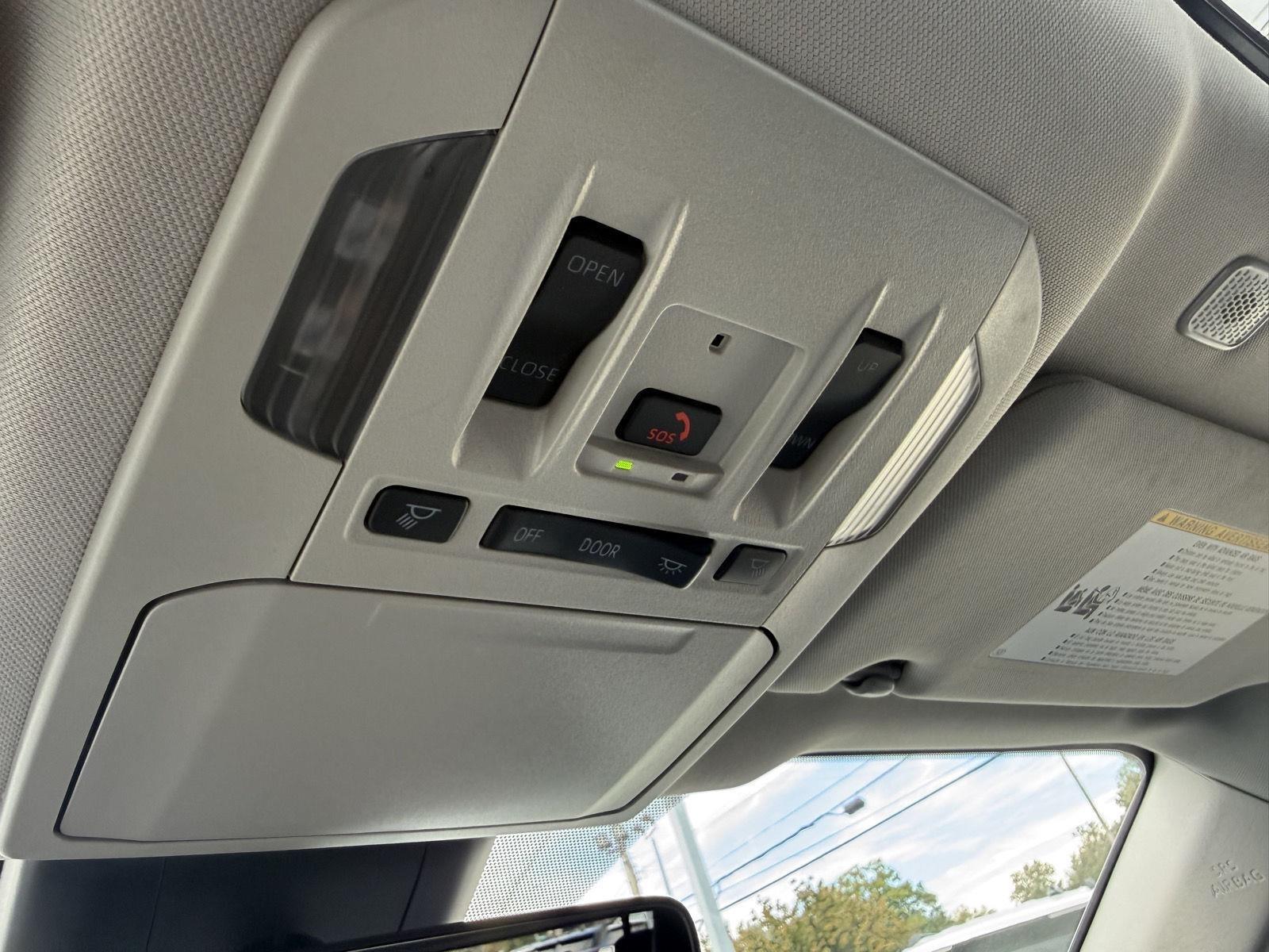 Toyota Highlander Limited AWD 2026