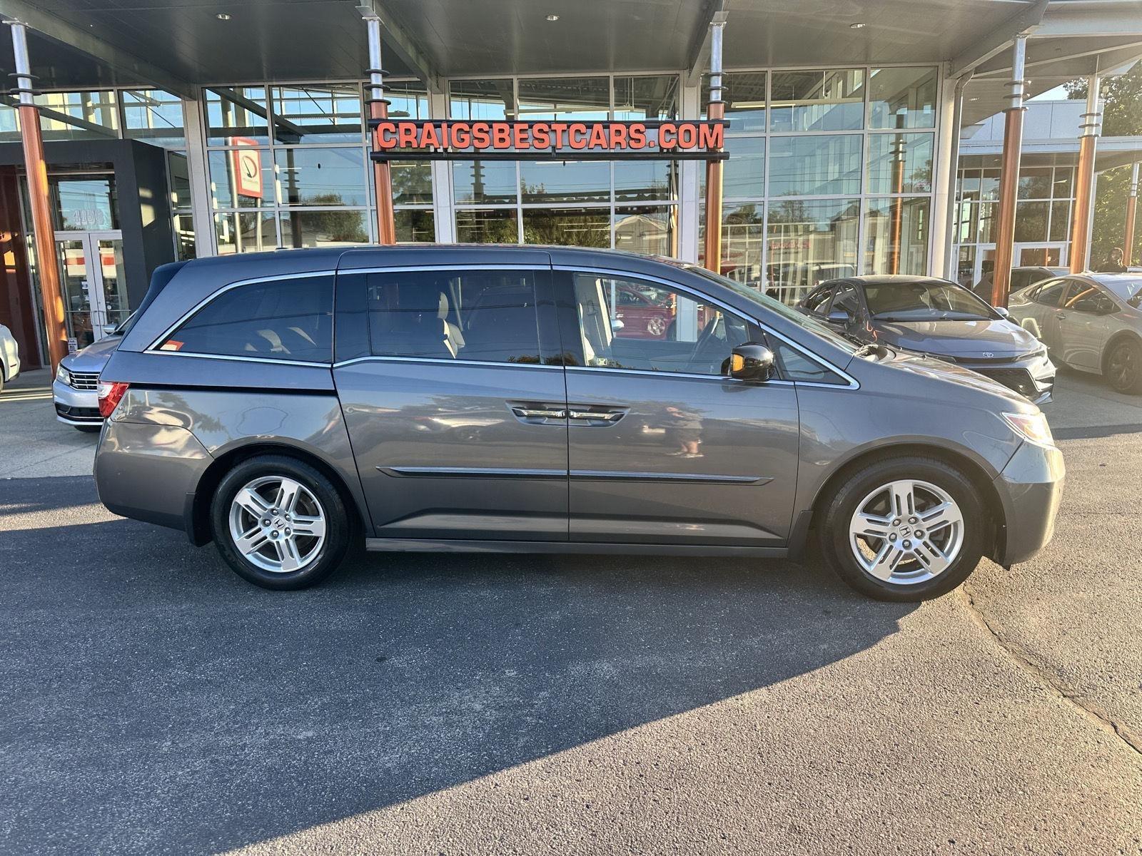 Honda Odyssey Touring Elite 2012