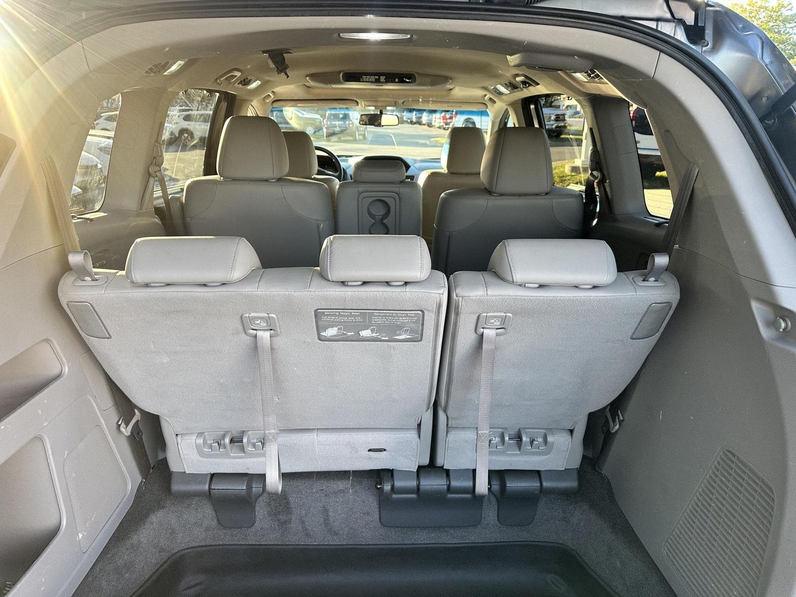 Honda Odyssey Touring Elite 2012