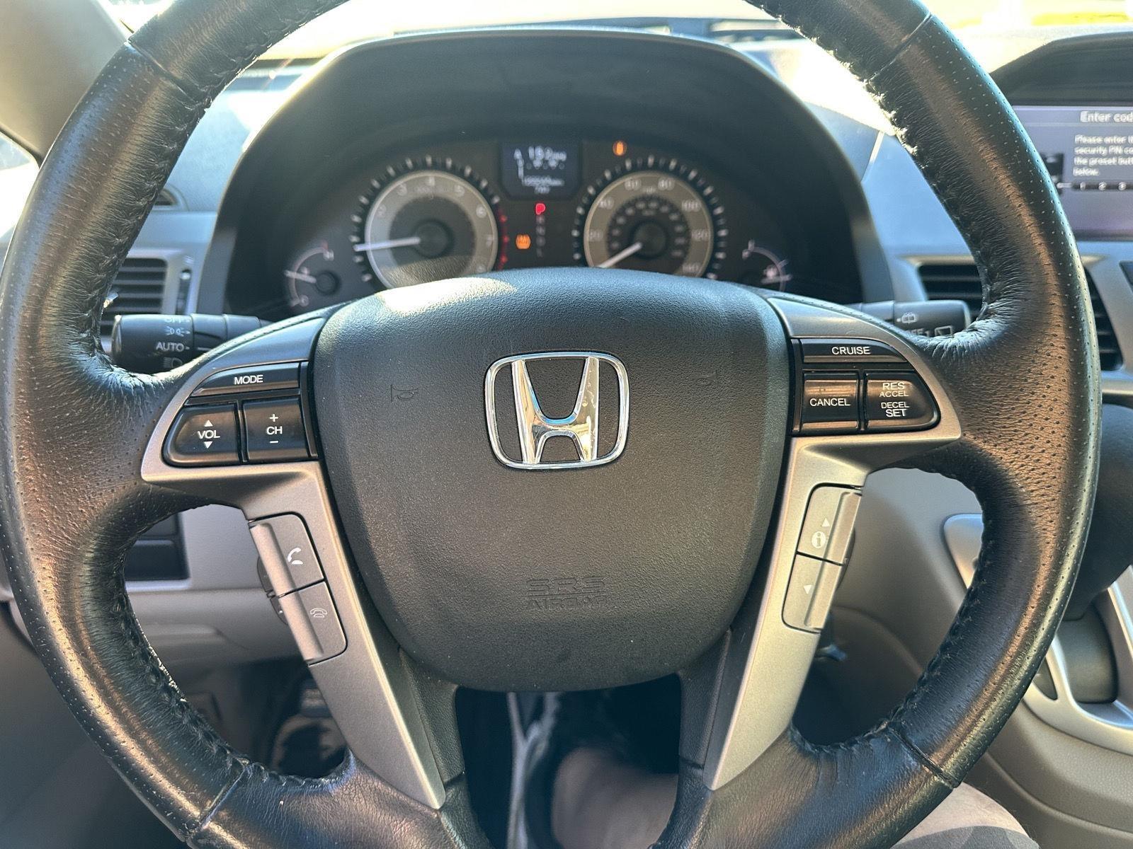 Honda Odyssey Touring Elite 2012