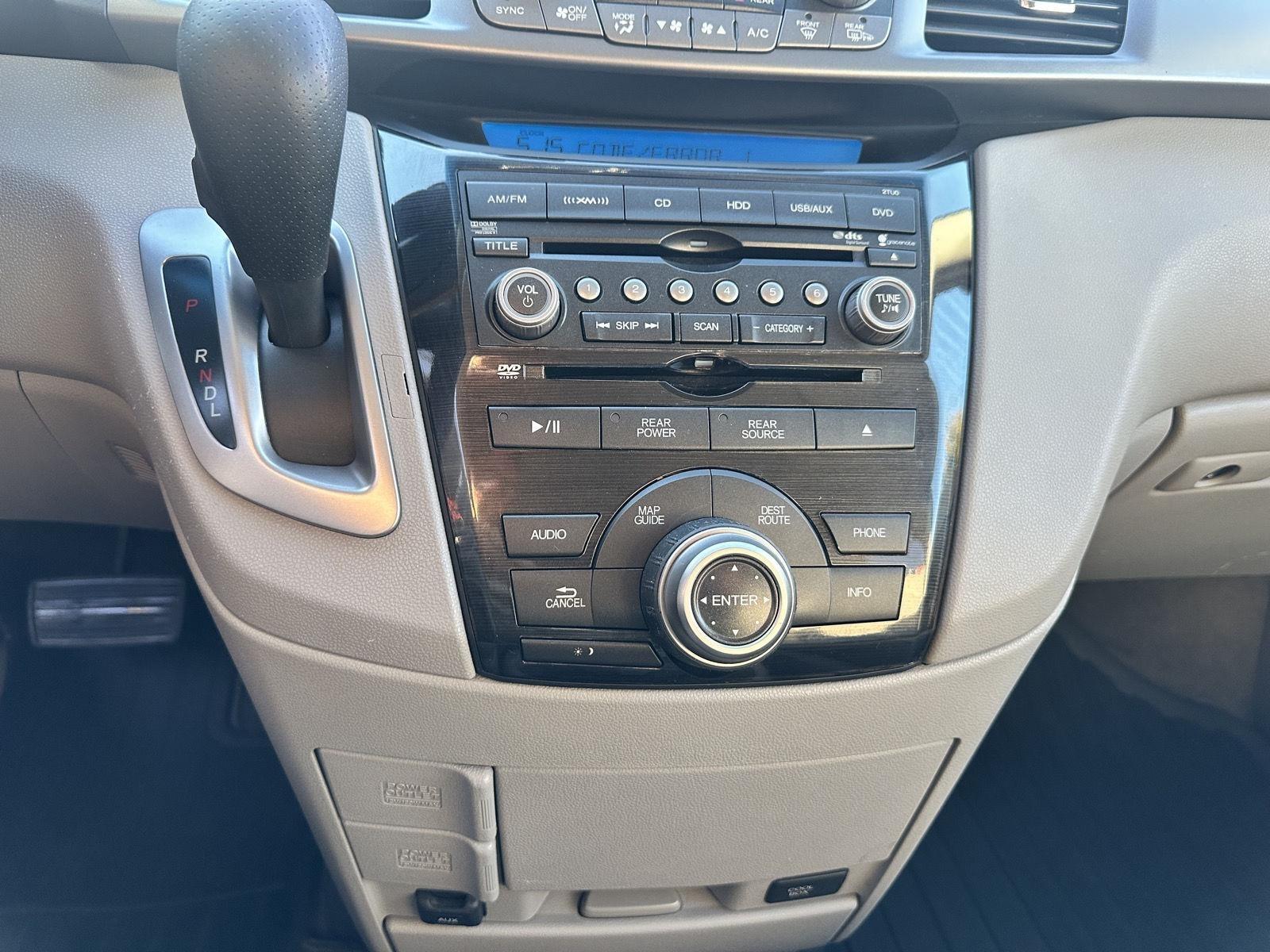 Honda Odyssey Touring Elite 2012