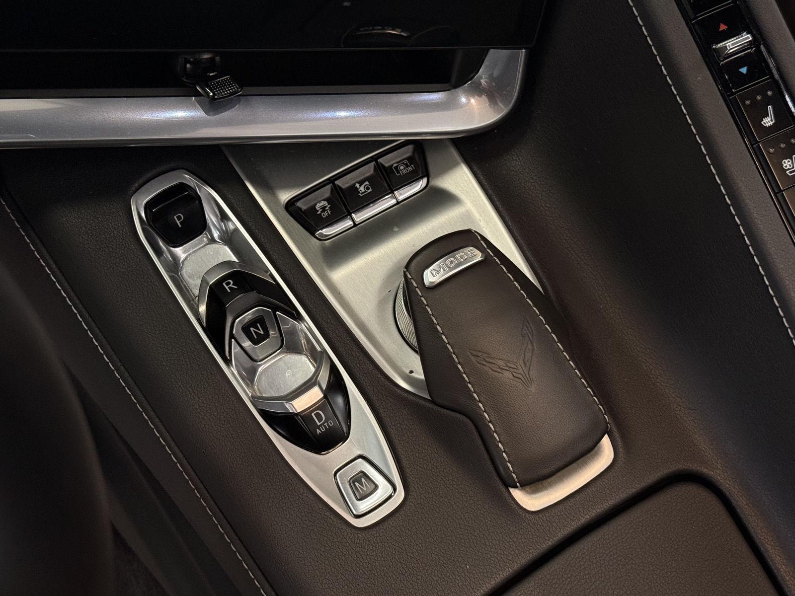 Chevrolet Corvette 2LT Coupe 2024