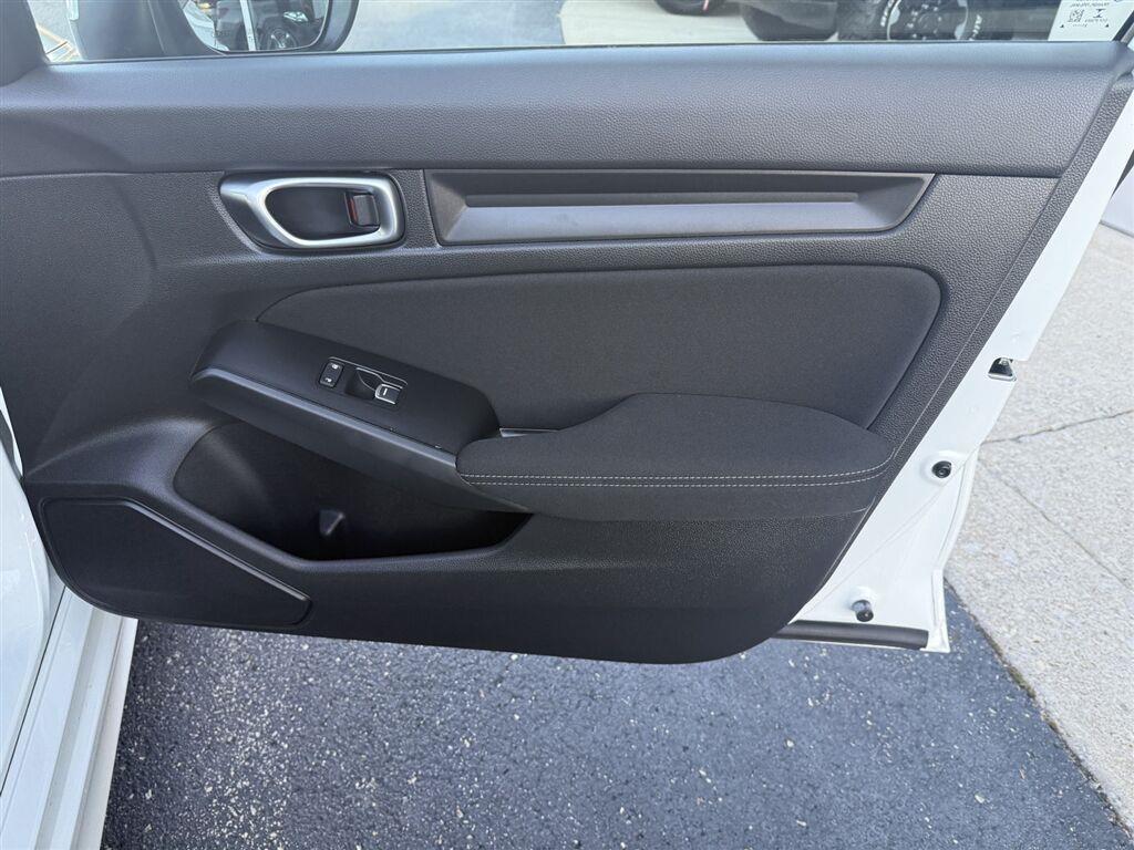 Honda Civic LX Sedan CVT 2022