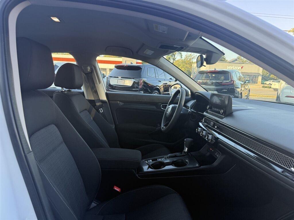 Honda Civic LX Sedan CVT 2022