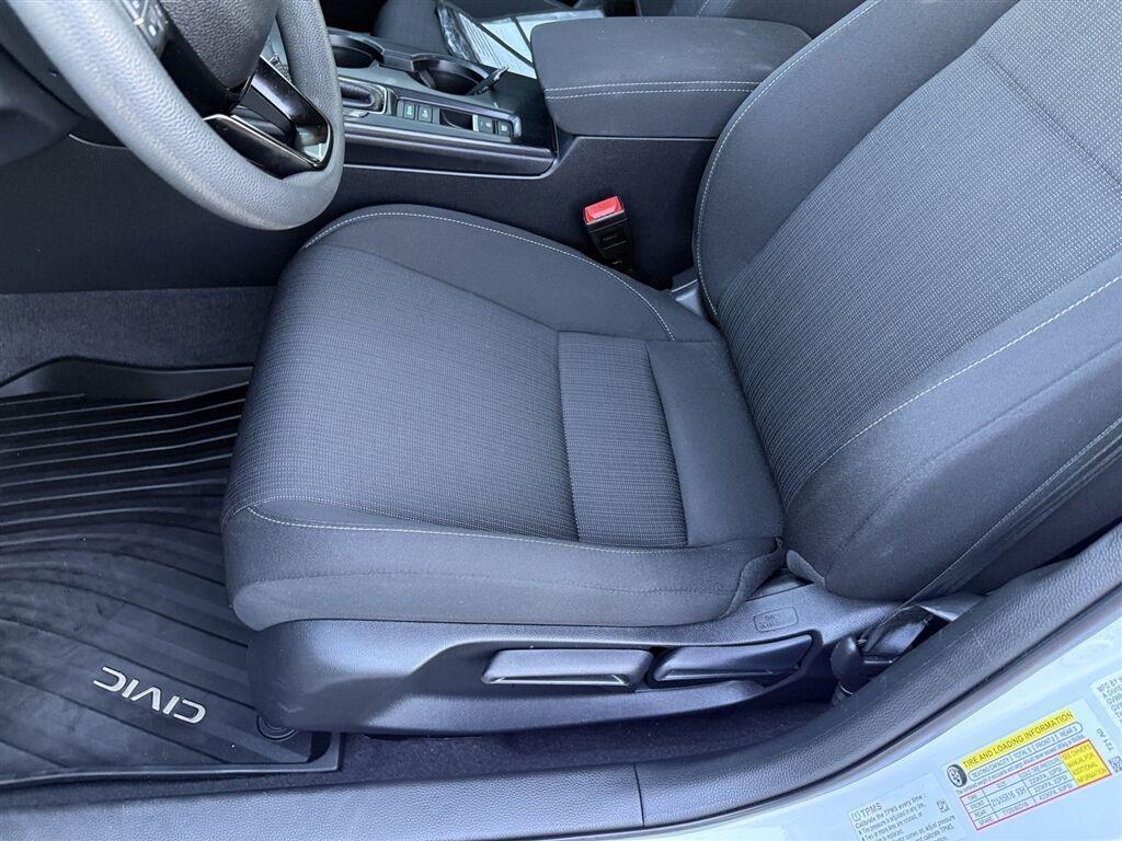 Honda Civic LX Sedan CVT 2022