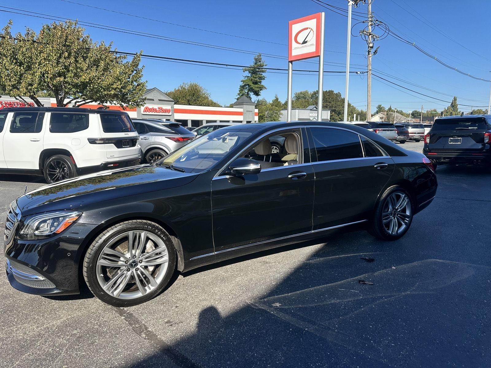 Mercedes-Benz S-Class S560 2020