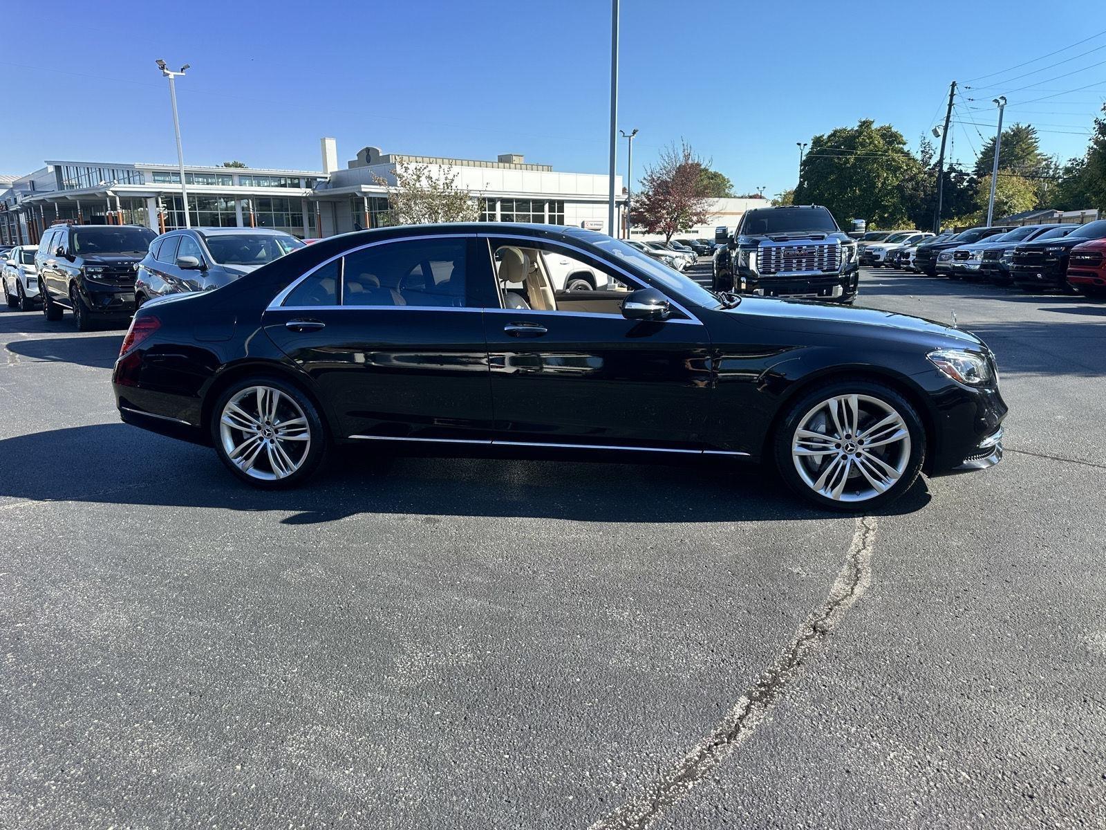 Mercedes-Benz S-Class S560 2020