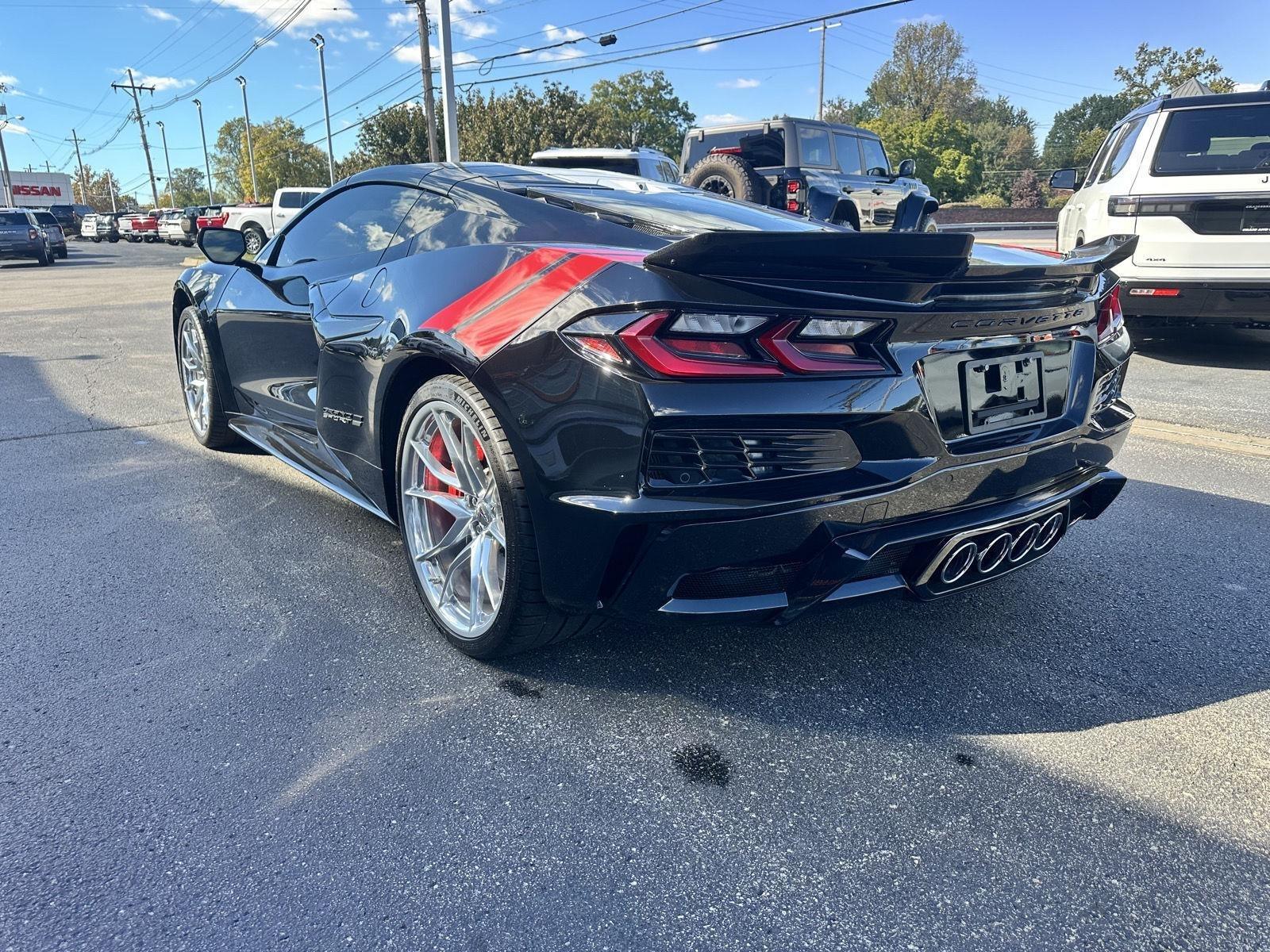Chevrolet Corvette Grand Sport Coupe w/2LT 2027