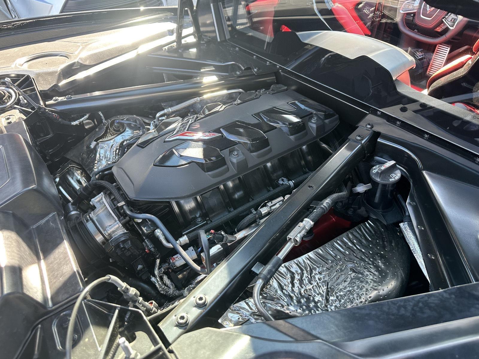 Chevrolet Corvette Grand Sport Coupe w/2LT 2027